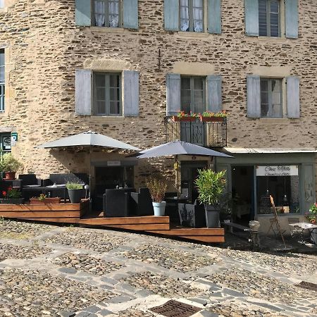 Chez Tifille Bed & Breakfast Estaing  Exterior photo
